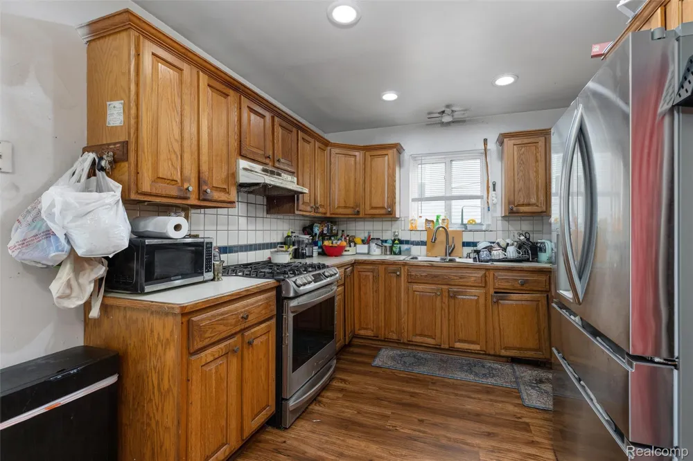 39128 Ironstone Drive Sterling Heights City, MI 48310