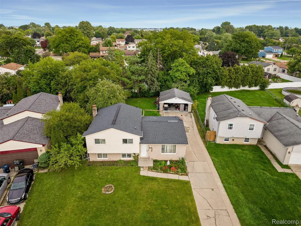 39128 Ironstone Drive Sterling Heights City, MI 48310
