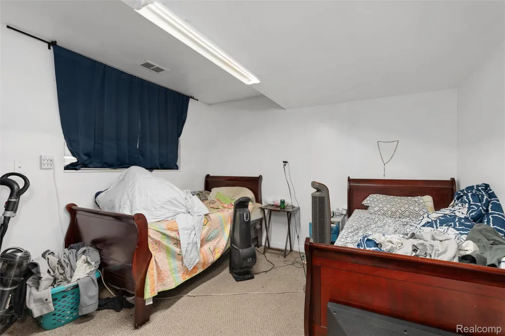 39128 Ironstone Drive Sterling Heights City, MI 48310