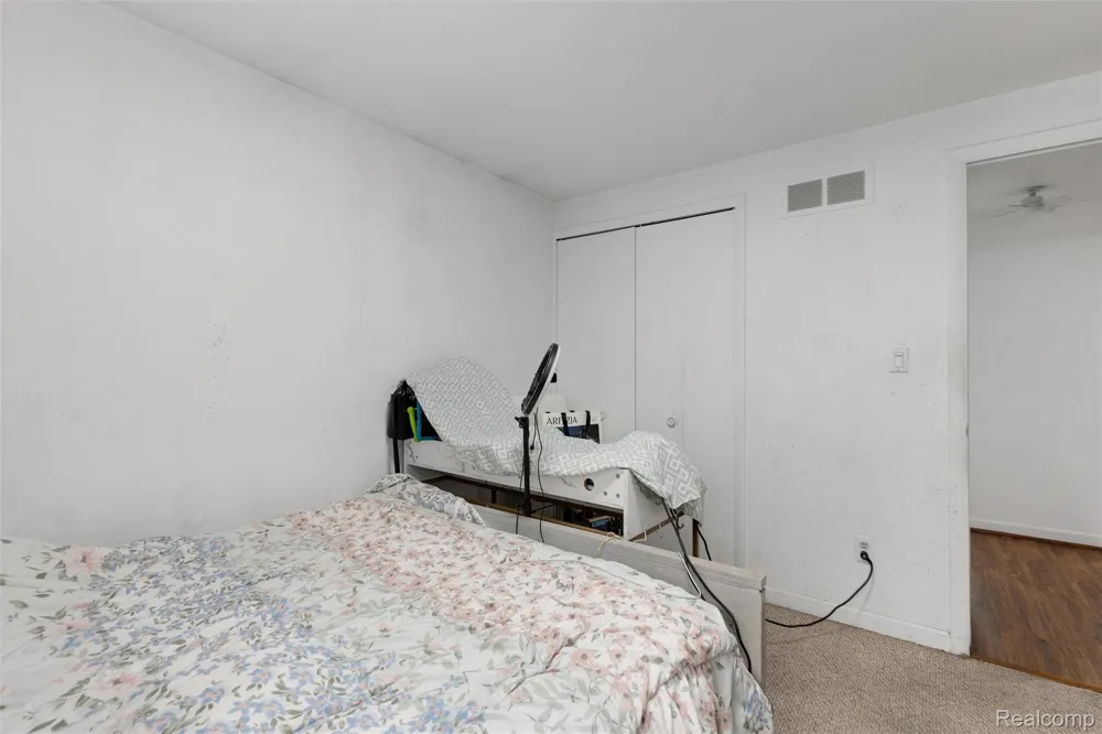 39128 Ironstone Drive Sterling Heights City, MI 48310