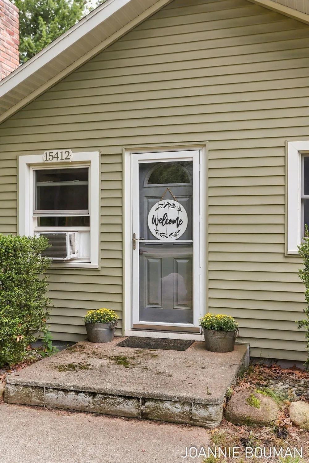 15412 Groesbeck Street Grand Haven Charter Township, MI 49417