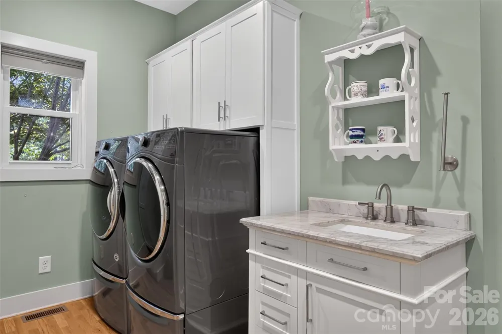 343 Garden Lane Lake Lure, NC 28746