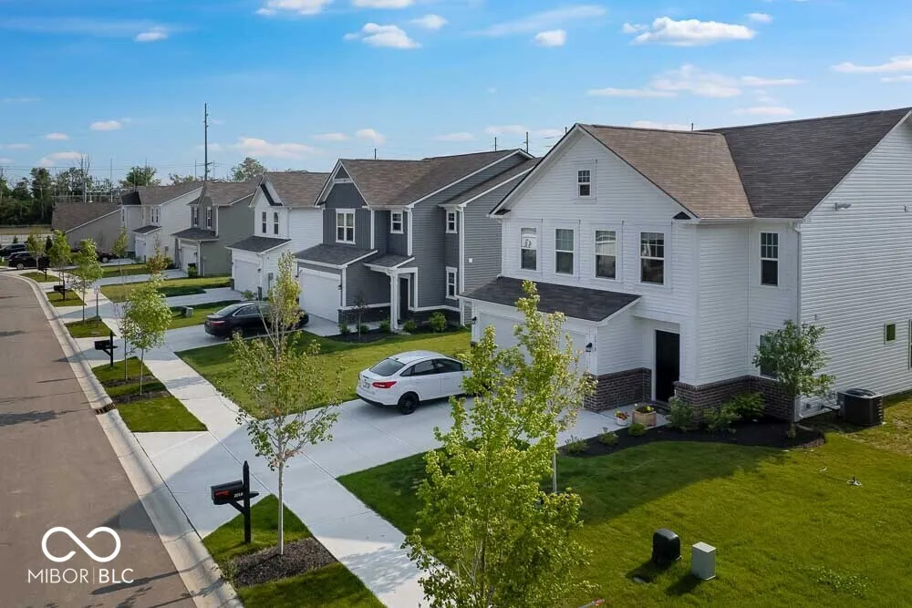2065 Oak Terrace Court Shelbyville, IN 46176