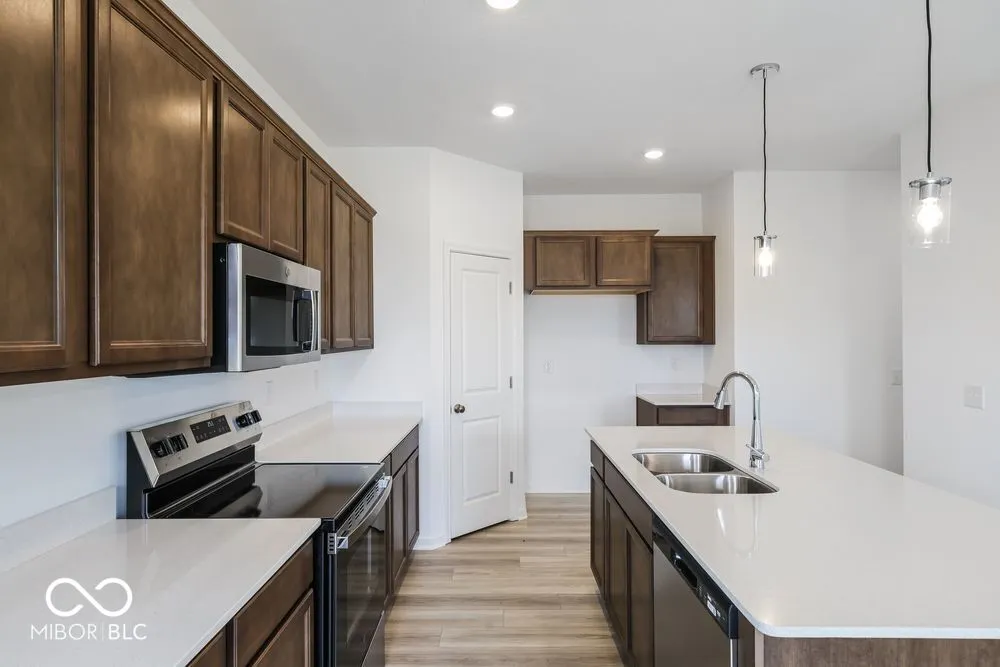 2065 Oak Terrace Court Shelbyville, IN 46176