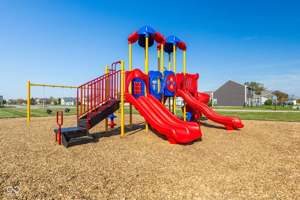 2065 Oak Terrace Court Shelbyville, IN 46176