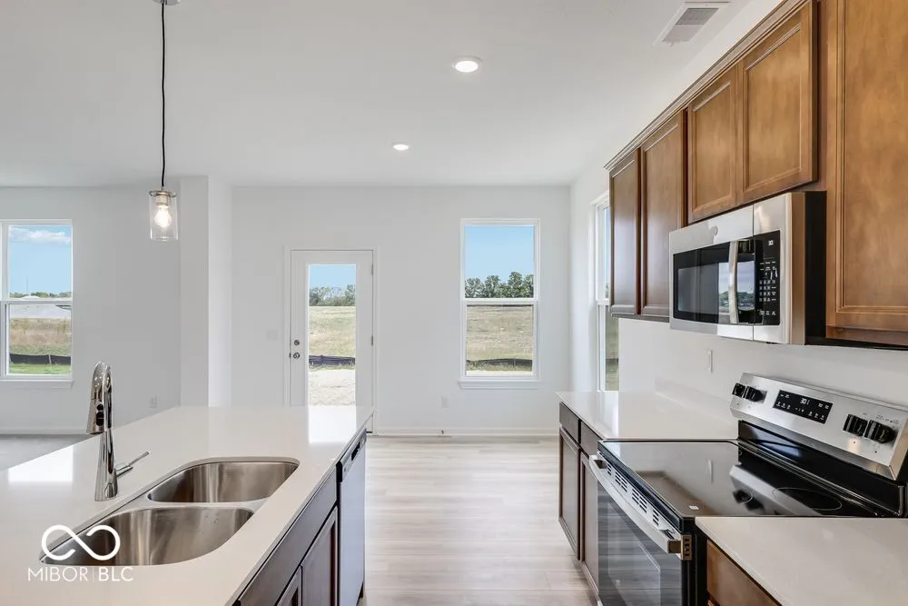 2065 Oak Terrace Court Shelbyville, IN 46176