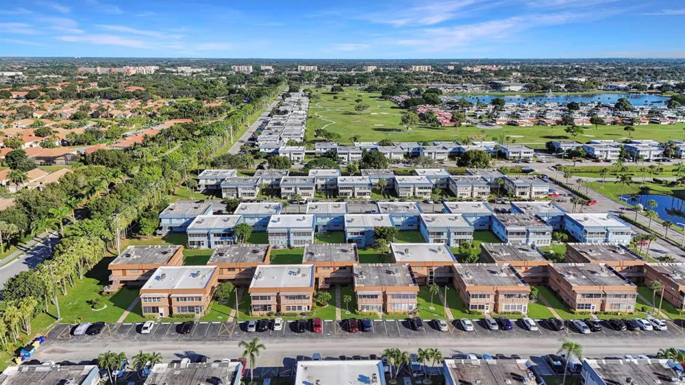 308 BRITTANY G Delray Beach, FL 33446