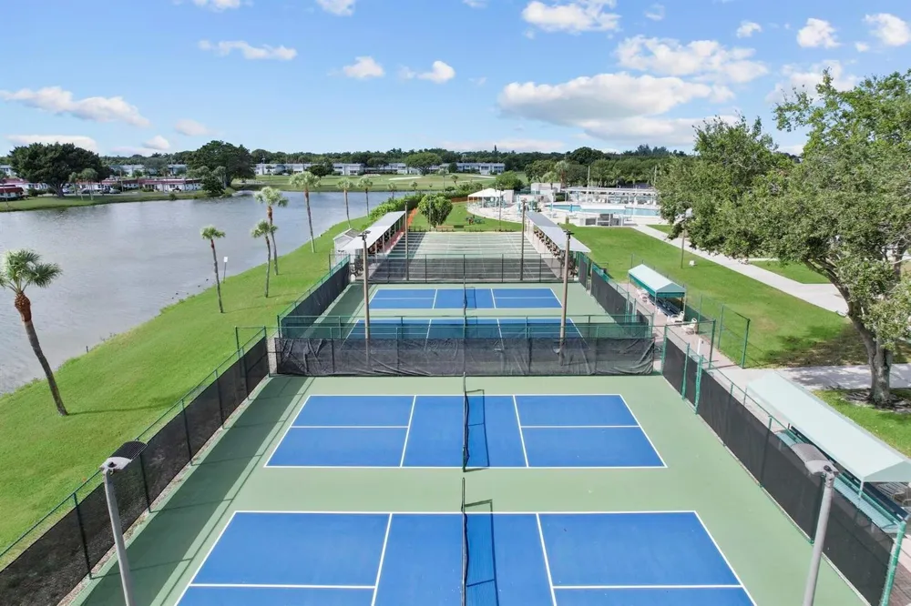 308 BRITTANY G Delray Beach, FL 33446