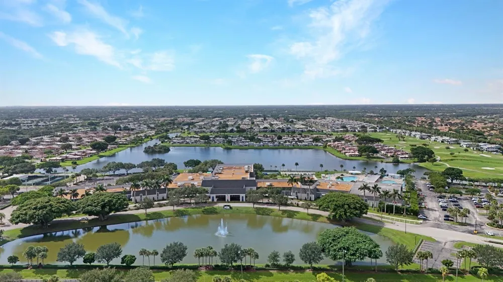 308 BRITTANY G Delray Beach, FL 33446