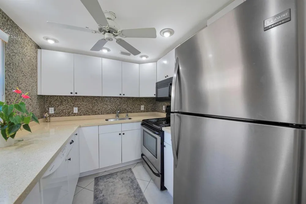 308 BRITTANY G Delray Beach, FL 33446