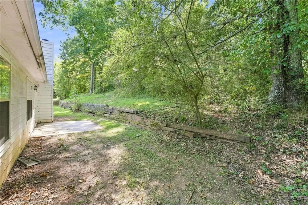 3061 Herscu Way Lithonia, GA 30038