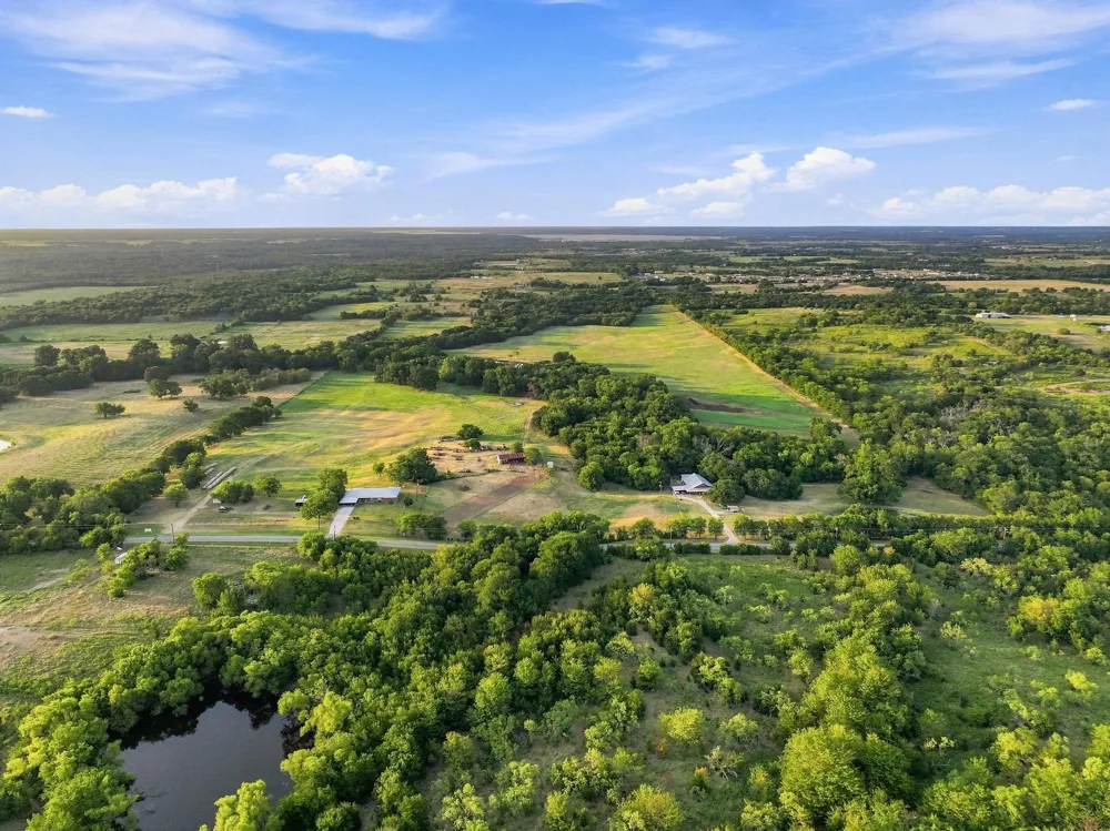 3303 Gage Road Sherman, TX 75092