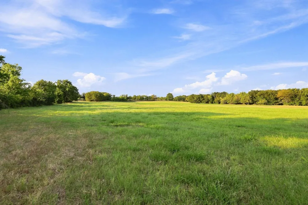 3303 Gage Road Sherman, TX 75092