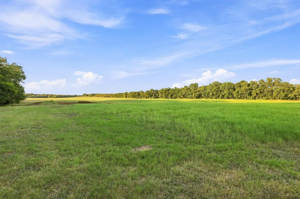 3303 Gage Road Sherman, TX 75092
