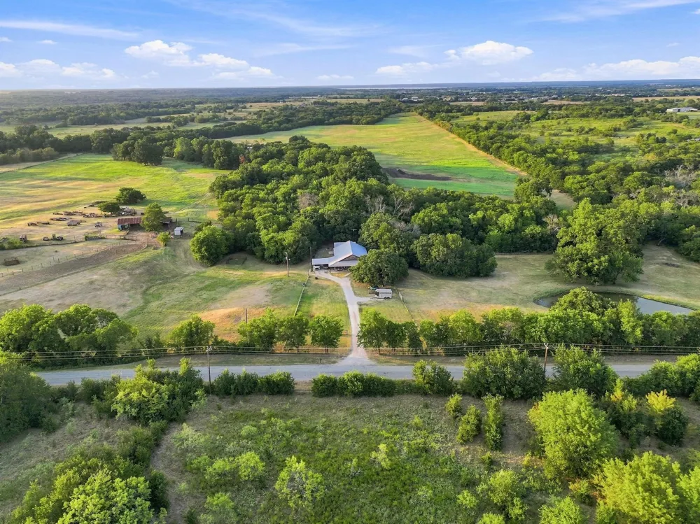 3303 Gage Road Sherman, TX 75092