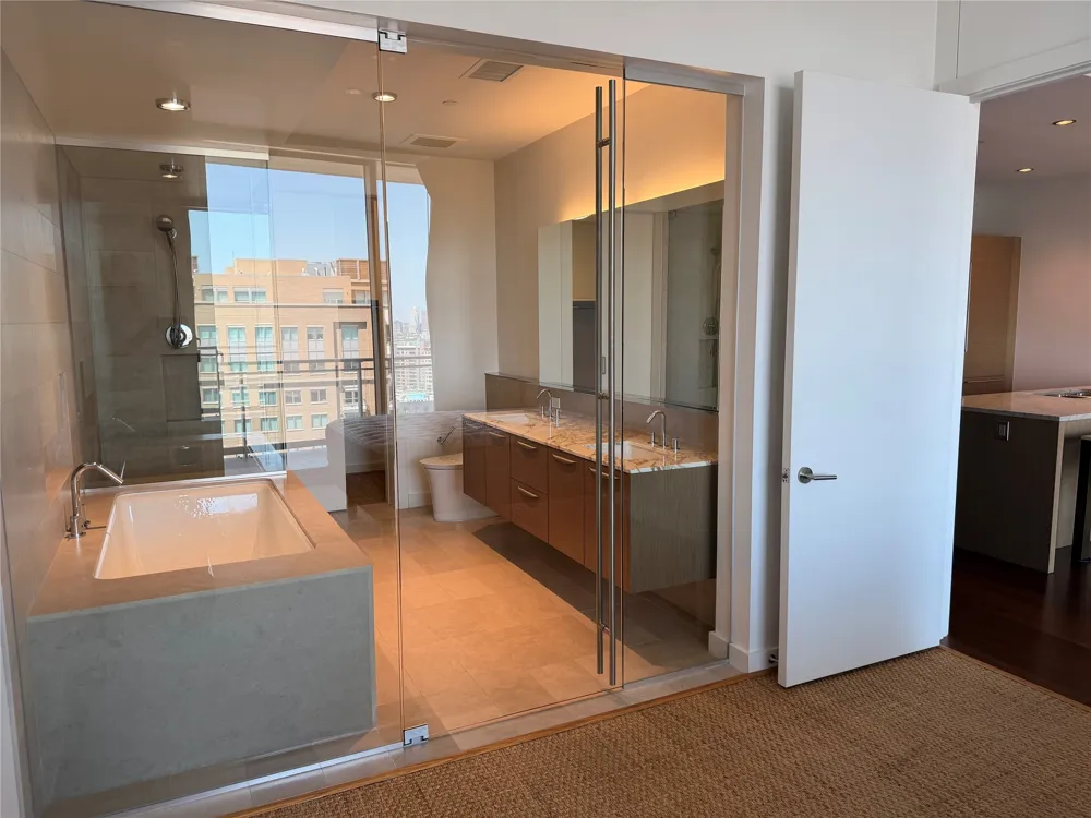 2900 Mckinnon Street #2507 Dallas, TX 75201