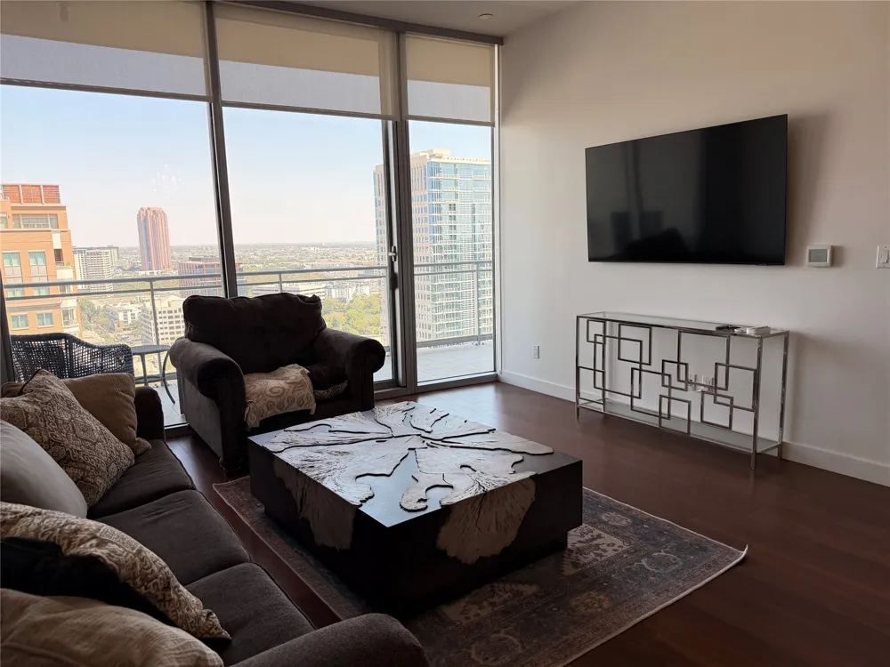 2900 Mckinnon Street #2507 Dallas, TX 75201