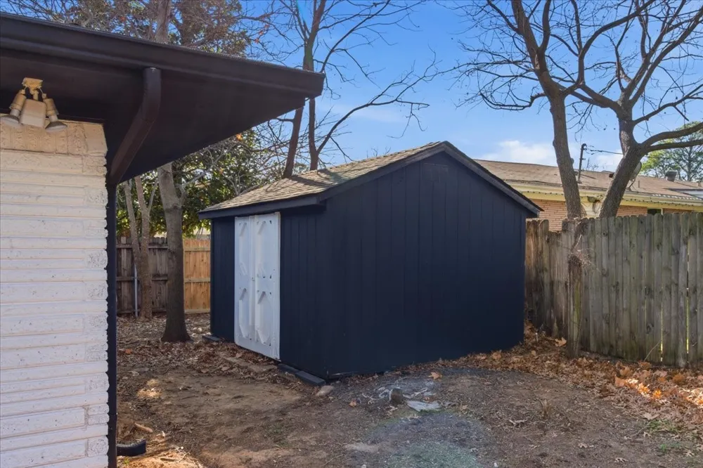 1509 University Drive Arlington, TX 76013