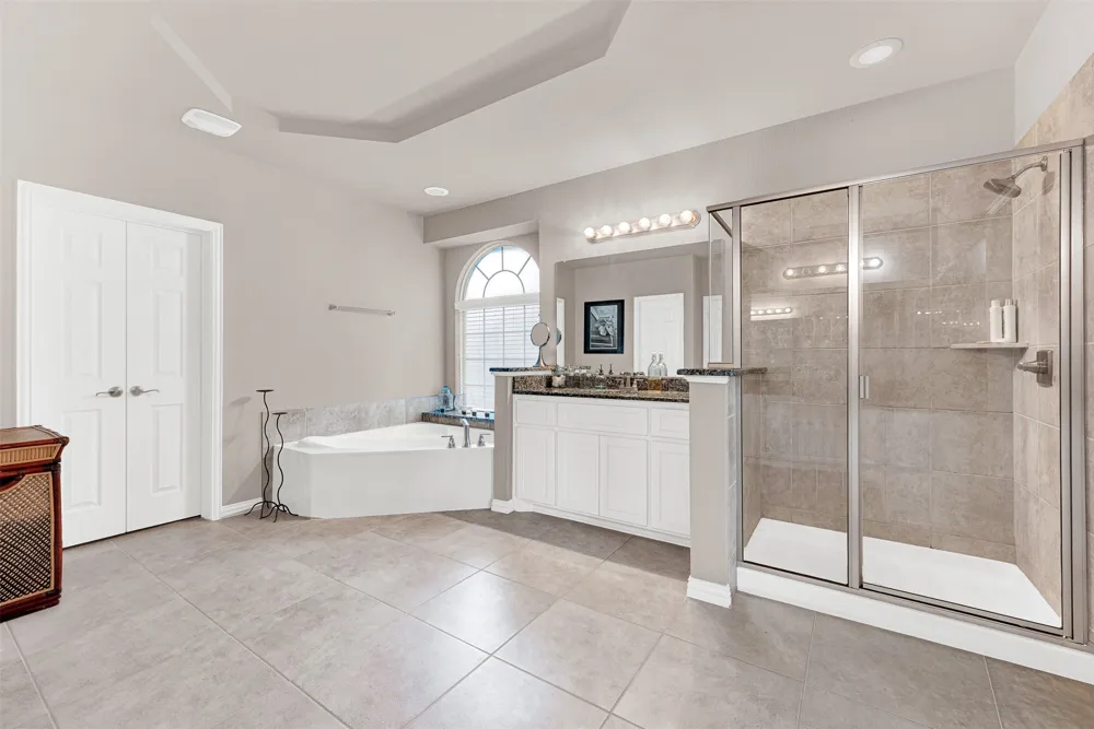 128 Chestnut Lane Red Oak, TX 75154