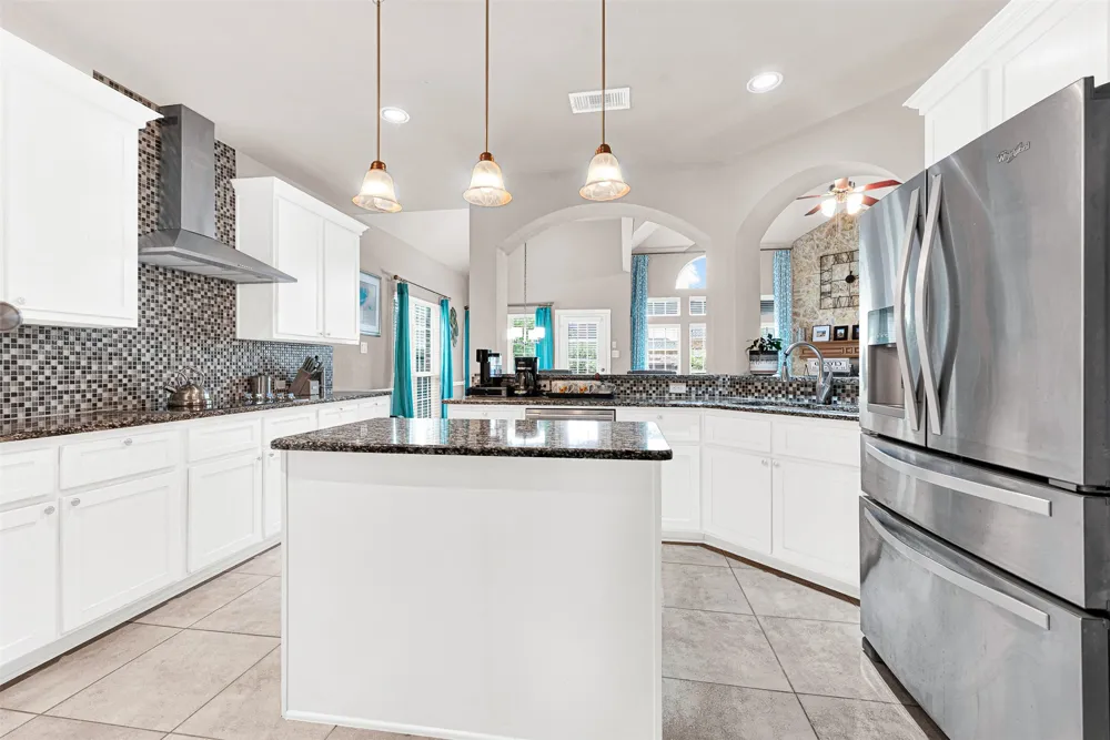 128 Chestnut Lane Red Oak, TX 75154