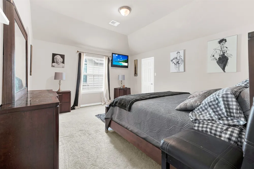 128 Chestnut Lane Red Oak, TX 75154