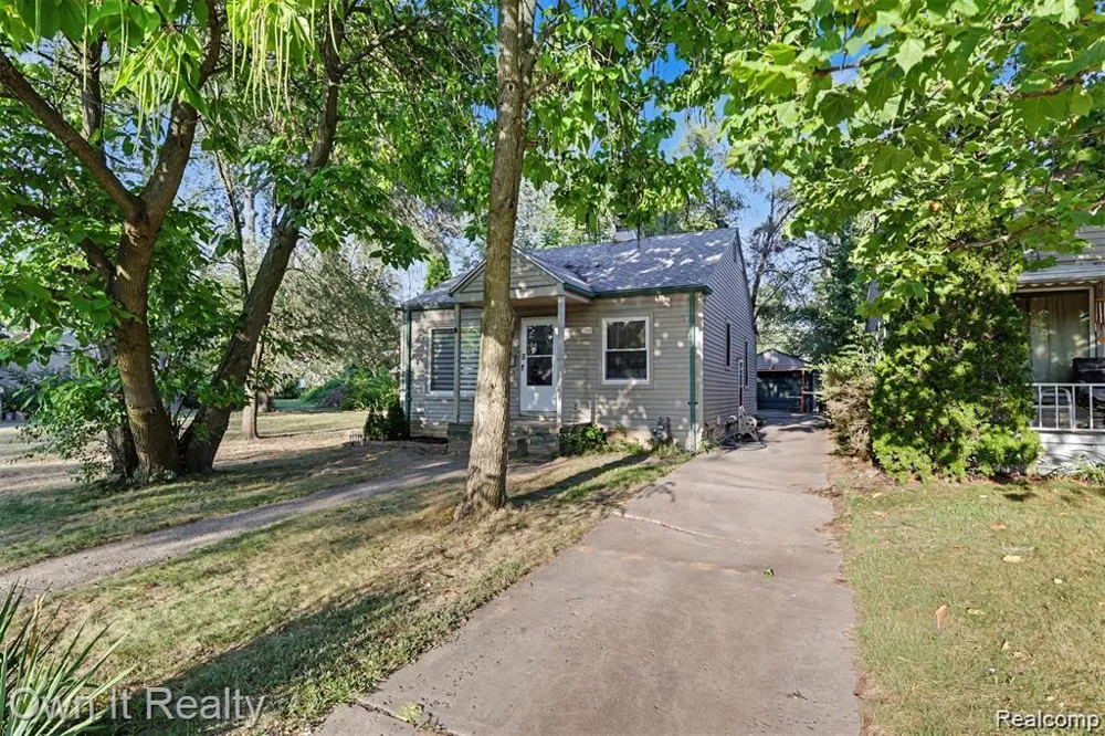 7634 Hazelton Street Detroit City, MI 48127