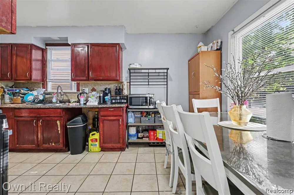 7634 Hazelton Street Detroit City, MI 48127