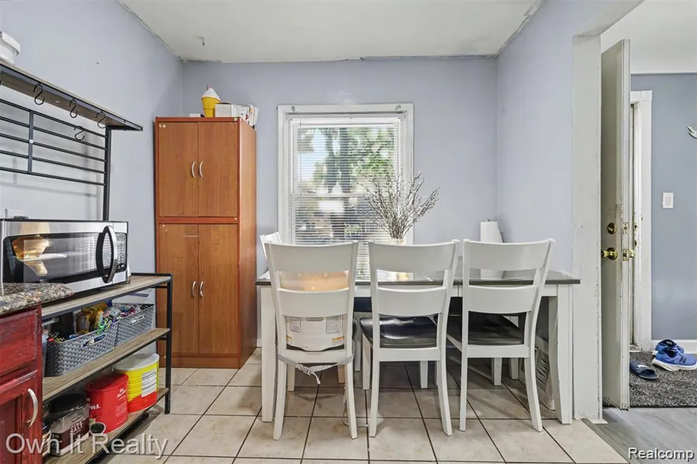 7634 Hazelton Street Detroit City, MI 48127