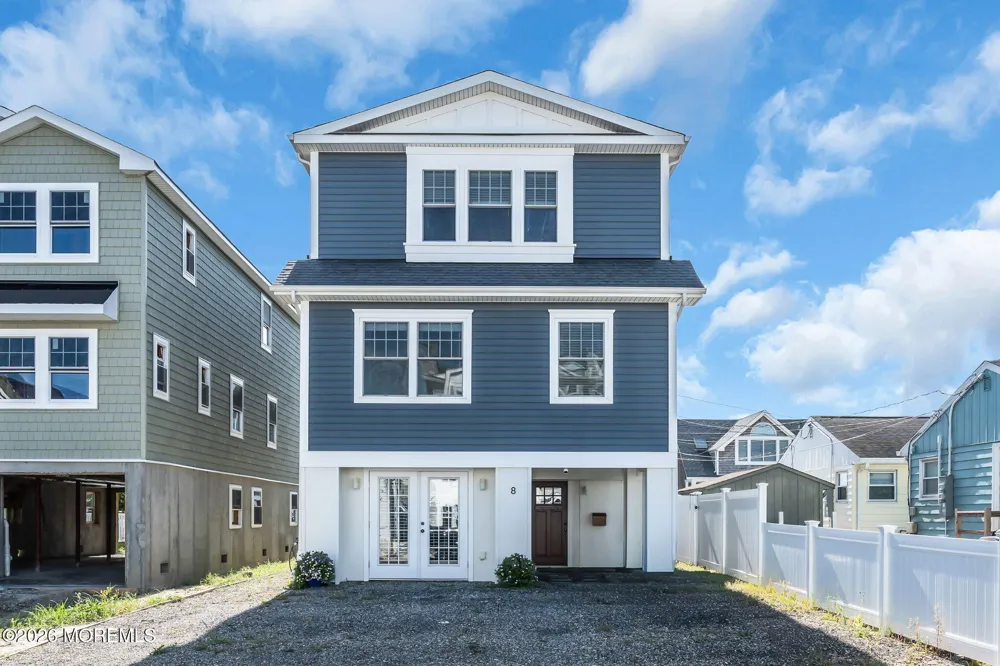 8 Meadow Avenue Manasquan, NJ 08736