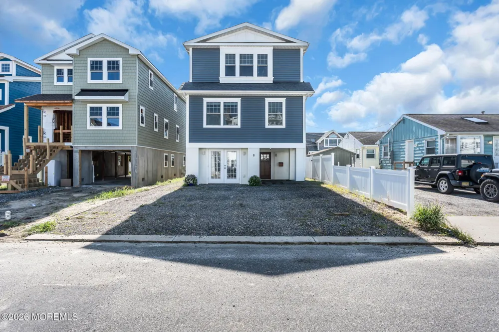 8 Meadow Avenue Manasquan, NJ 08736