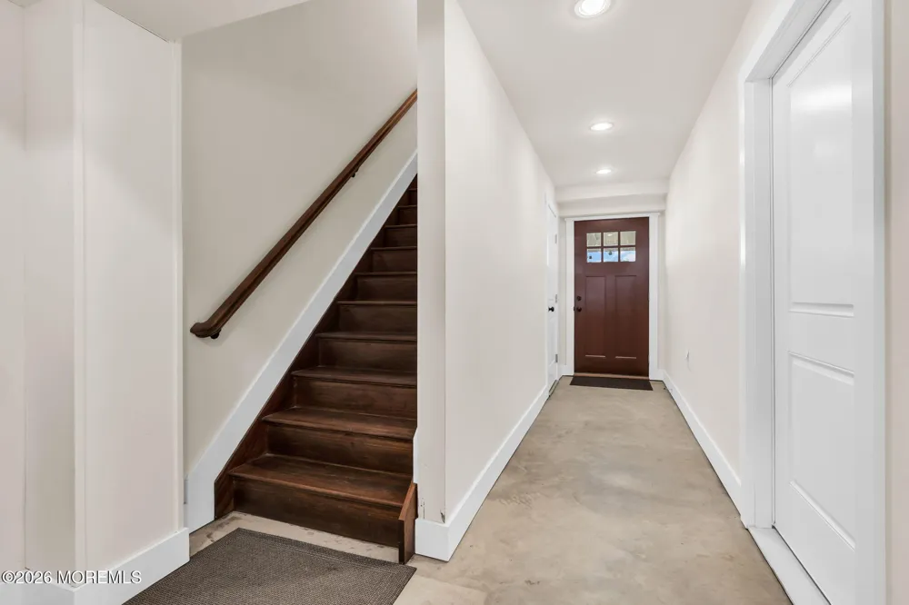 8 Meadow Avenue Manasquan, NJ 08736