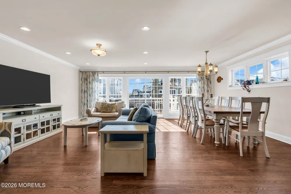 8 Meadow Avenue Manasquan, NJ 08736