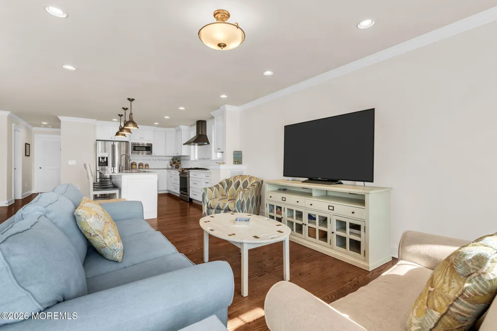 8 Meadow Avenue Manasquan, NJ 08736