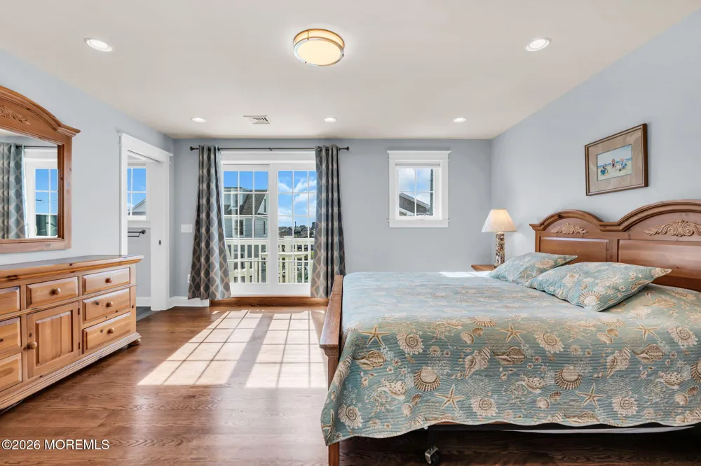 8 Meadow Avenue Manasquan, NJ 08736