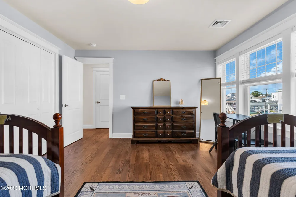 8 Meadow Avenue Manasquan, NJ 08736
