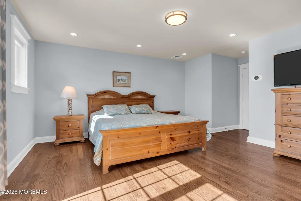 8 Meadow Avenue Manasquan, NJ 08736