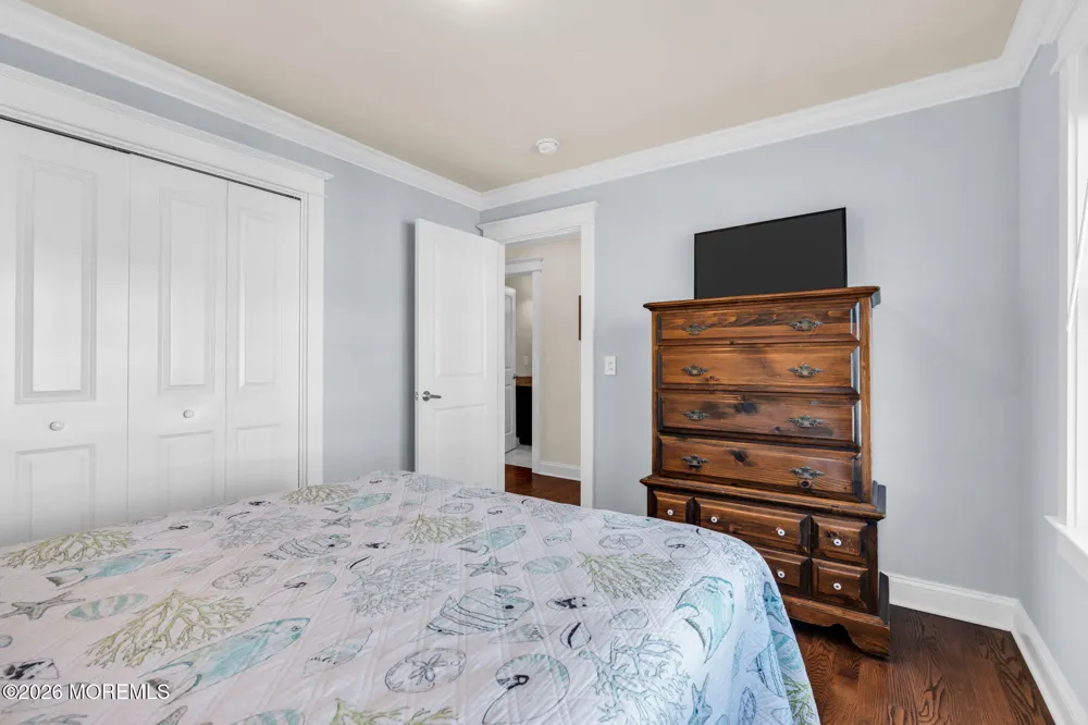 8 Meadow Avenue Manasquan, NJ 08736