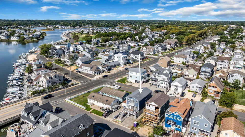 8 Meadow Avenue Manasquan, NJ 08736