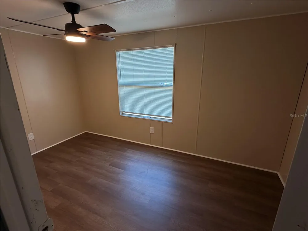 1583 CR 435 Lake Panasoffkee, FL 33538