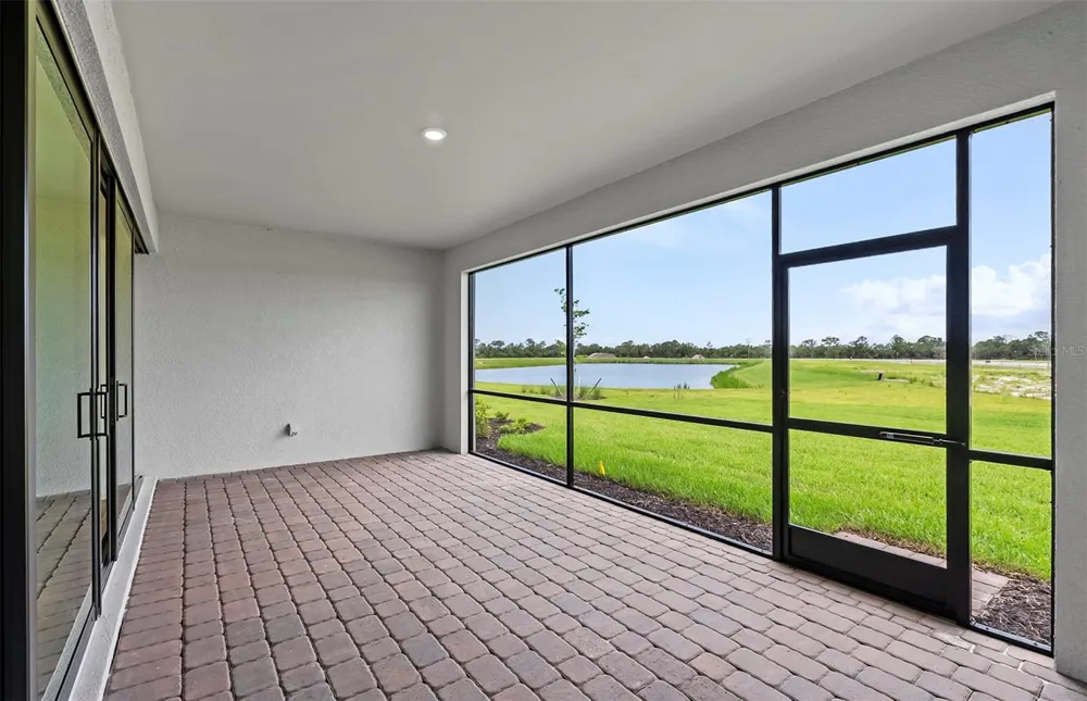 2739 BEBB OAK DRIVE North Port, FL 34289