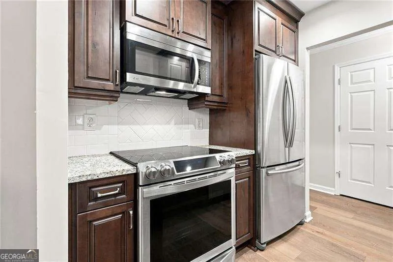 300 Johnson Ferry RD Sandy Springs, GA 30328