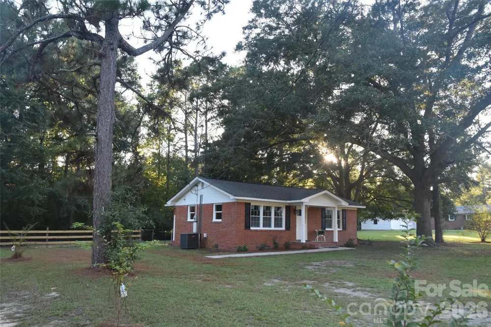 139 Robinhood Road Hartsville, SC 29550
