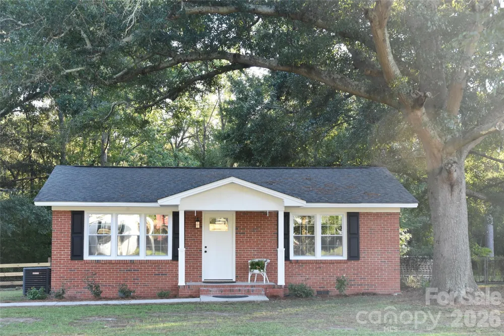 139 Robinhood Road Hartsville, SC 29550