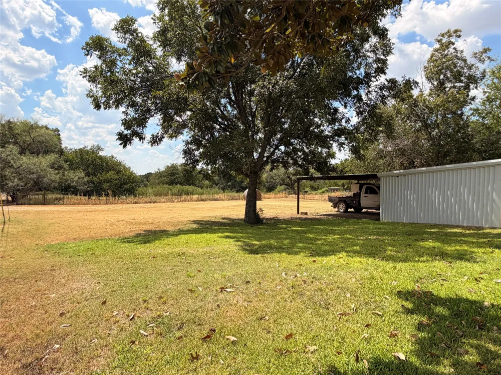 200 S Speed Street Gustine, TX 76455