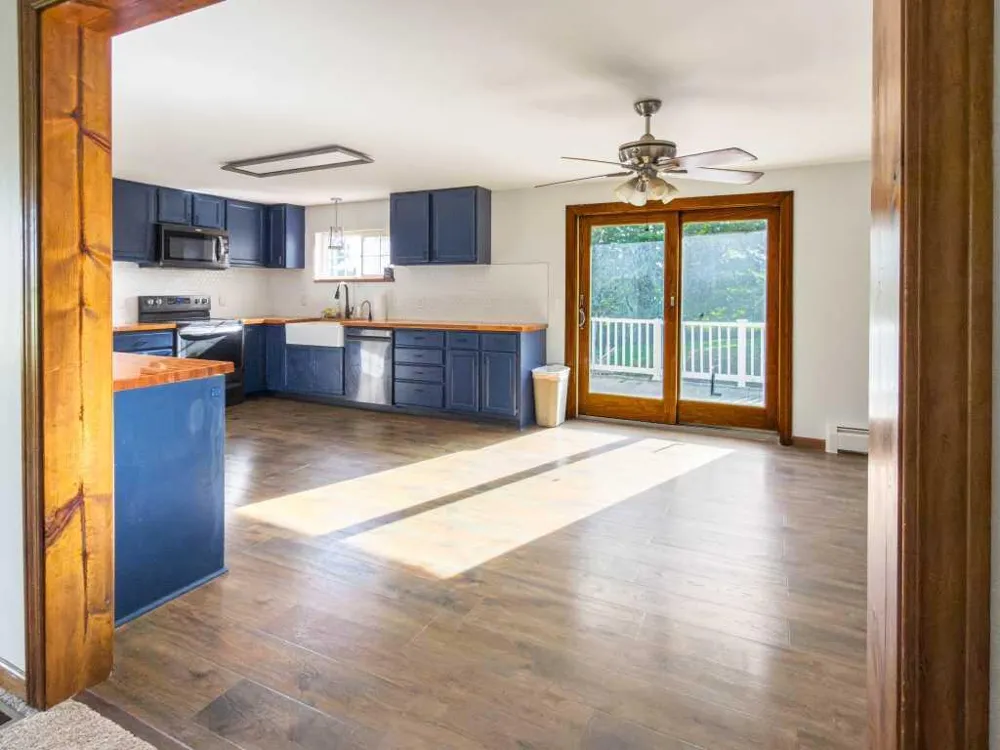 1117 9th Street Plainwell, MI 49080