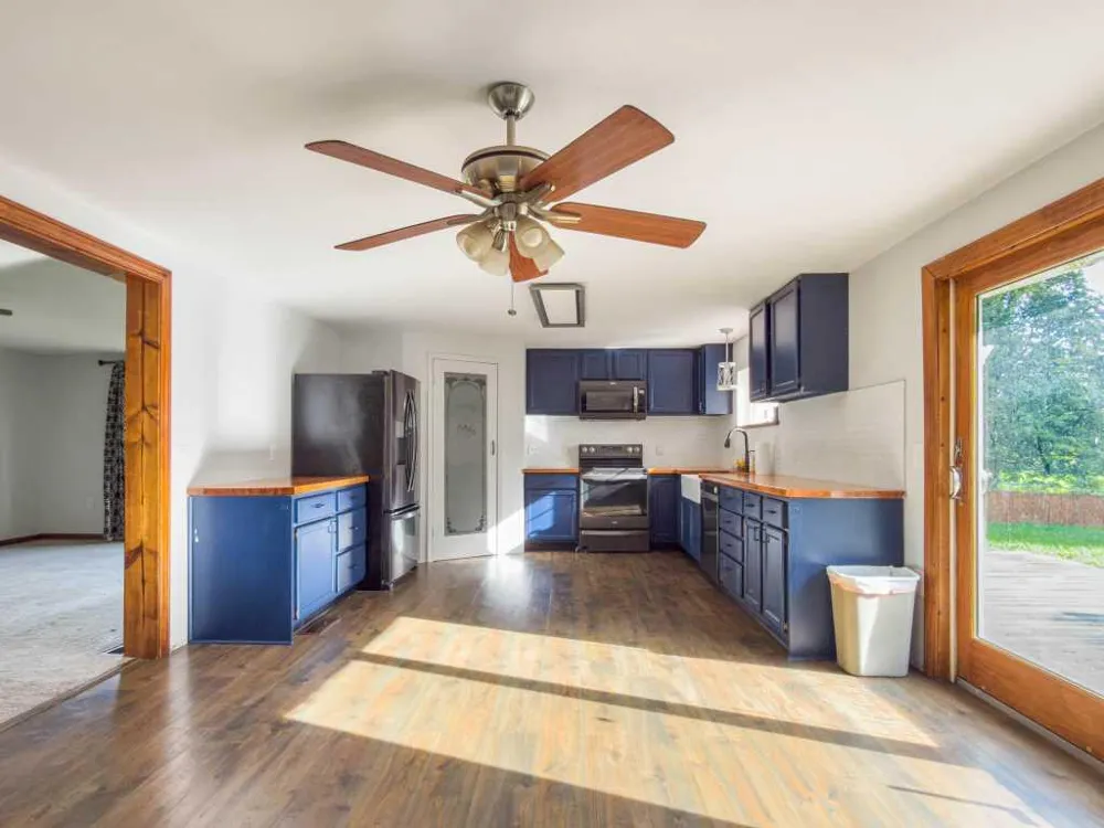 1117 9th Street Plainwell, MI 49080