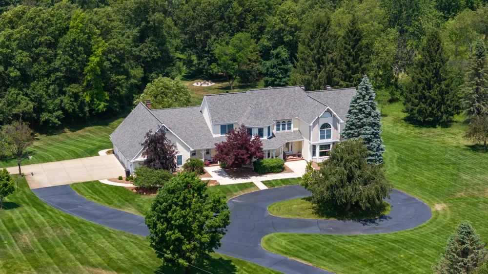 6190 Browns Lake Road Summit Township, MI 49203