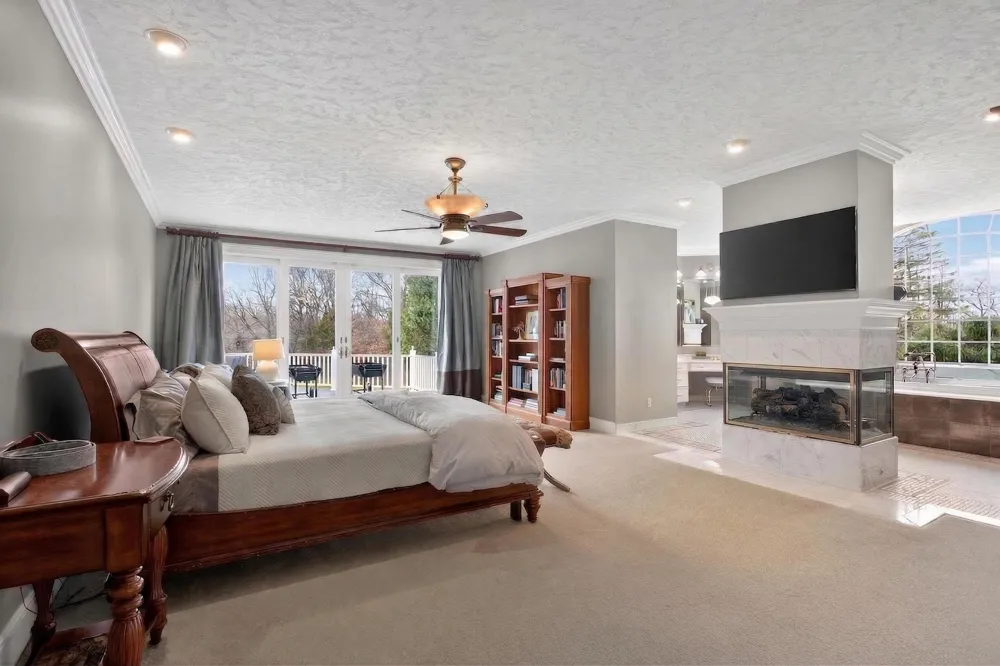 6190 Browns Lake Road Summit Township, MI 49203