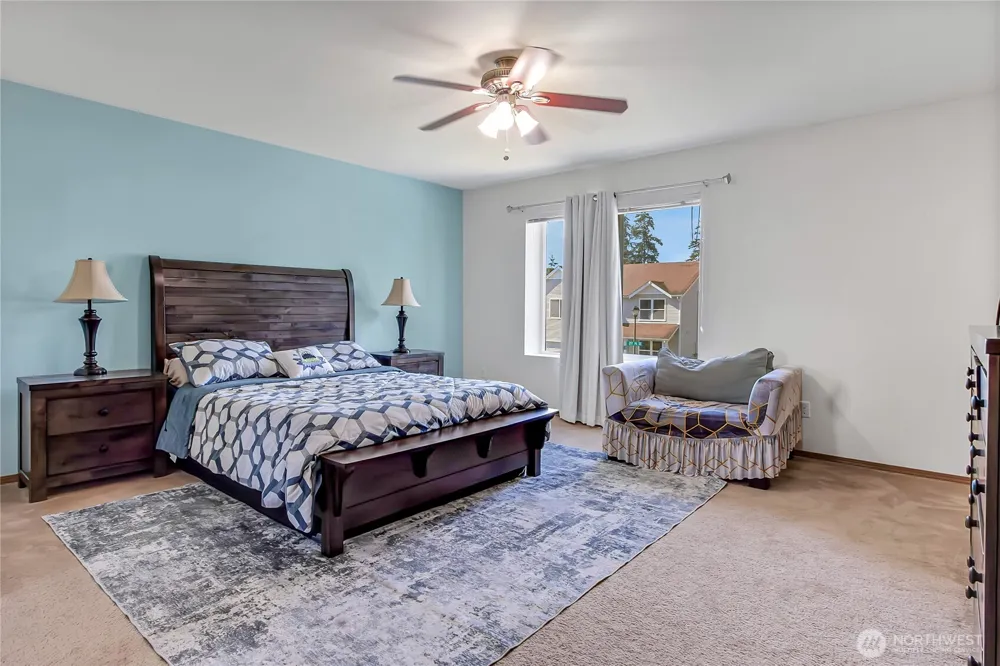 29704 217th Place SE Kent, WA 98042
