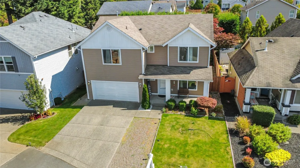 29704 217th Place SE Kent, WA 98042